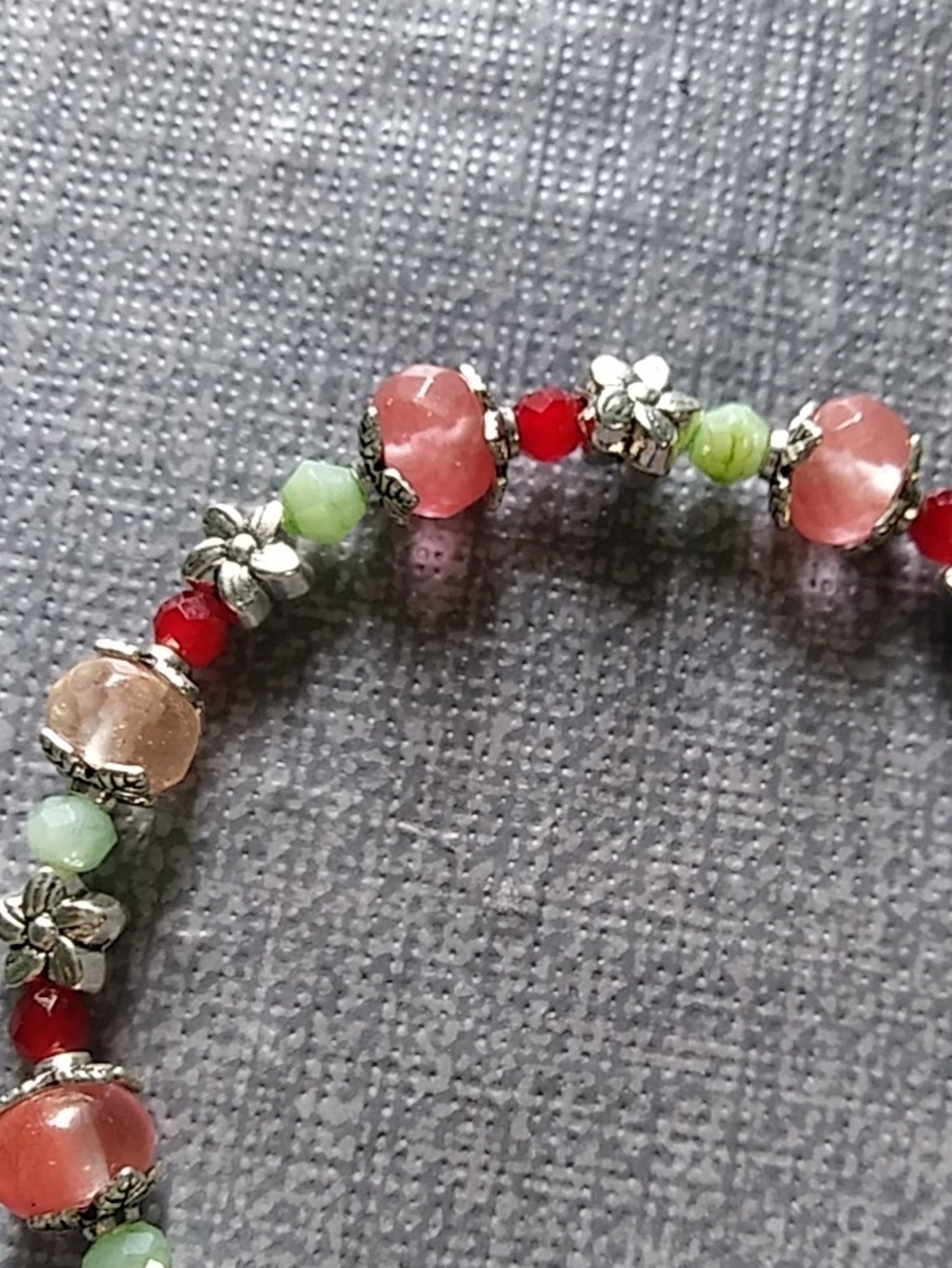 Handmade Pink & Red Cherry Quartz Beaded Stretch Bracelet - Picture 3 of 3